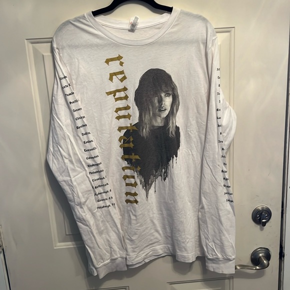 Taylor Swift Reputation long sleeve - Picture 1 of 3